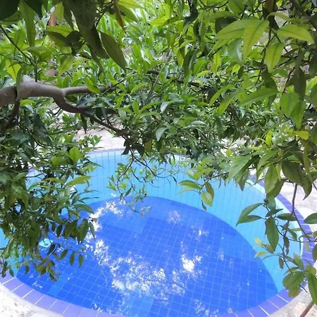Guenes Holiday Chalet