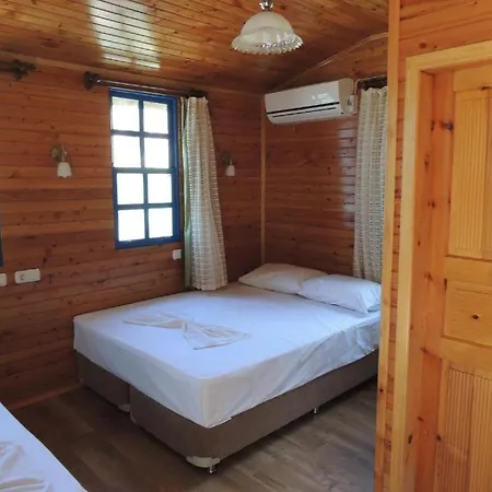 Guenes Holiday Chalet